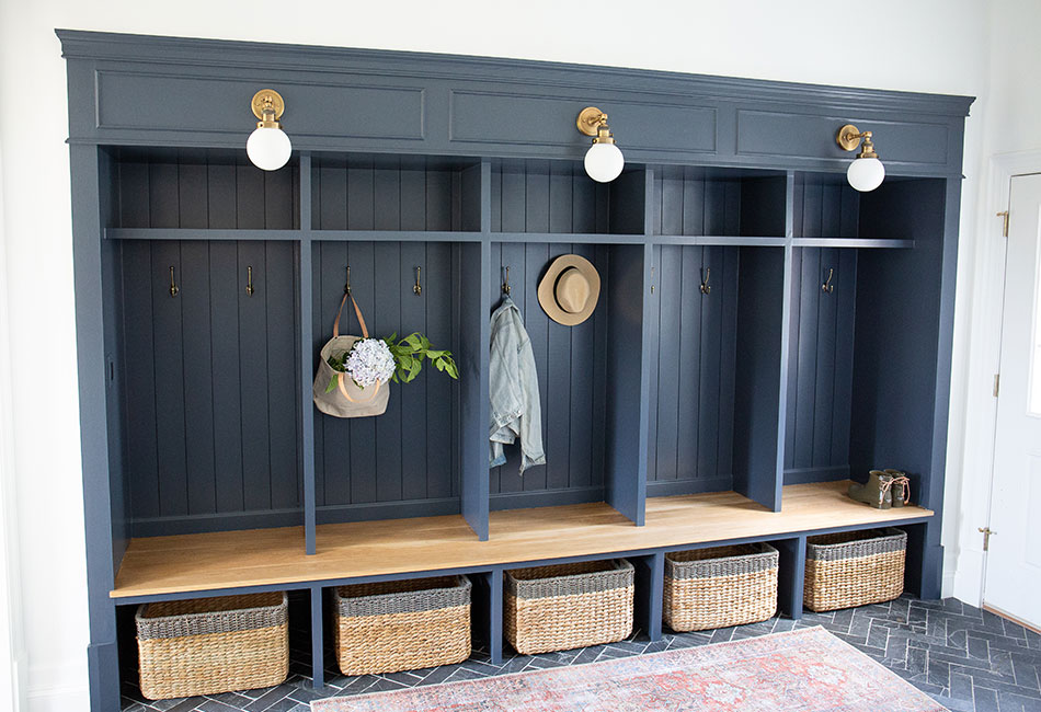 mudroom lockers with doors