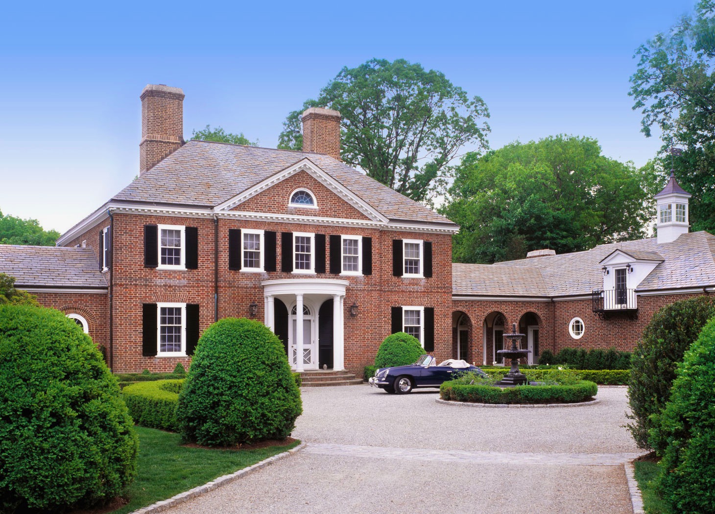 Dark Gutters and How It Can Transform Your House Arched Manor