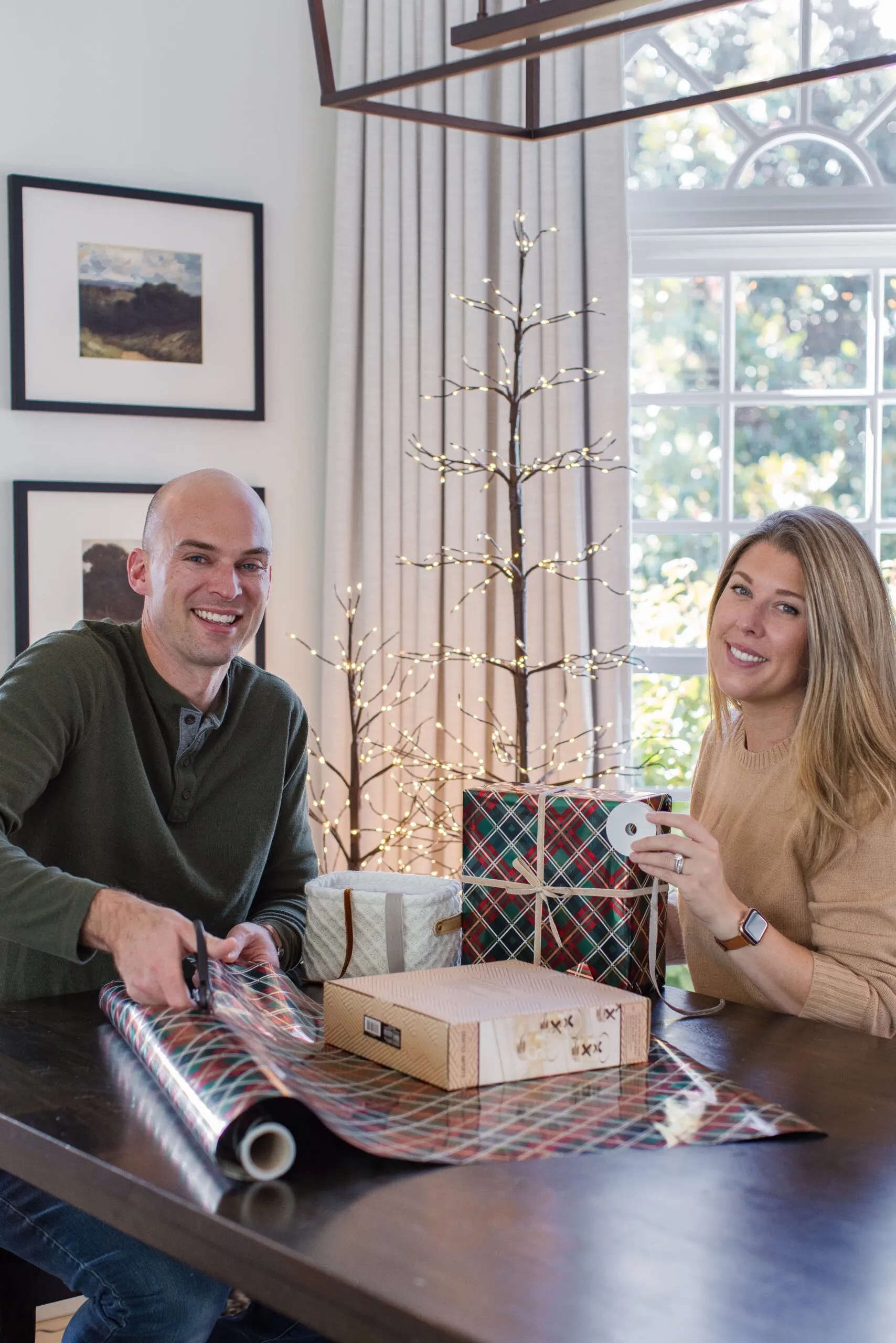 affordable holiday gift guides, gift guide ideas, holiday gift ideas, budget-friendly gift ideas, holiday gift basket ideas, holiday gift finds, holiday gift favorites