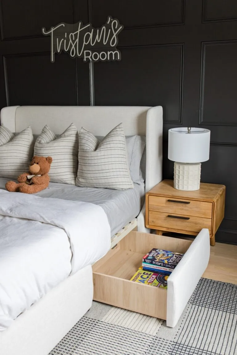 tristans-room-9676