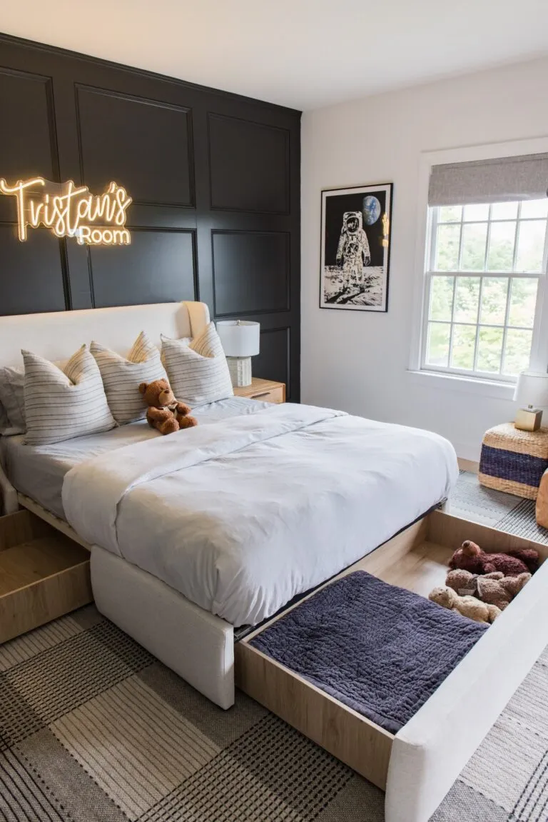 tristans-room-9690