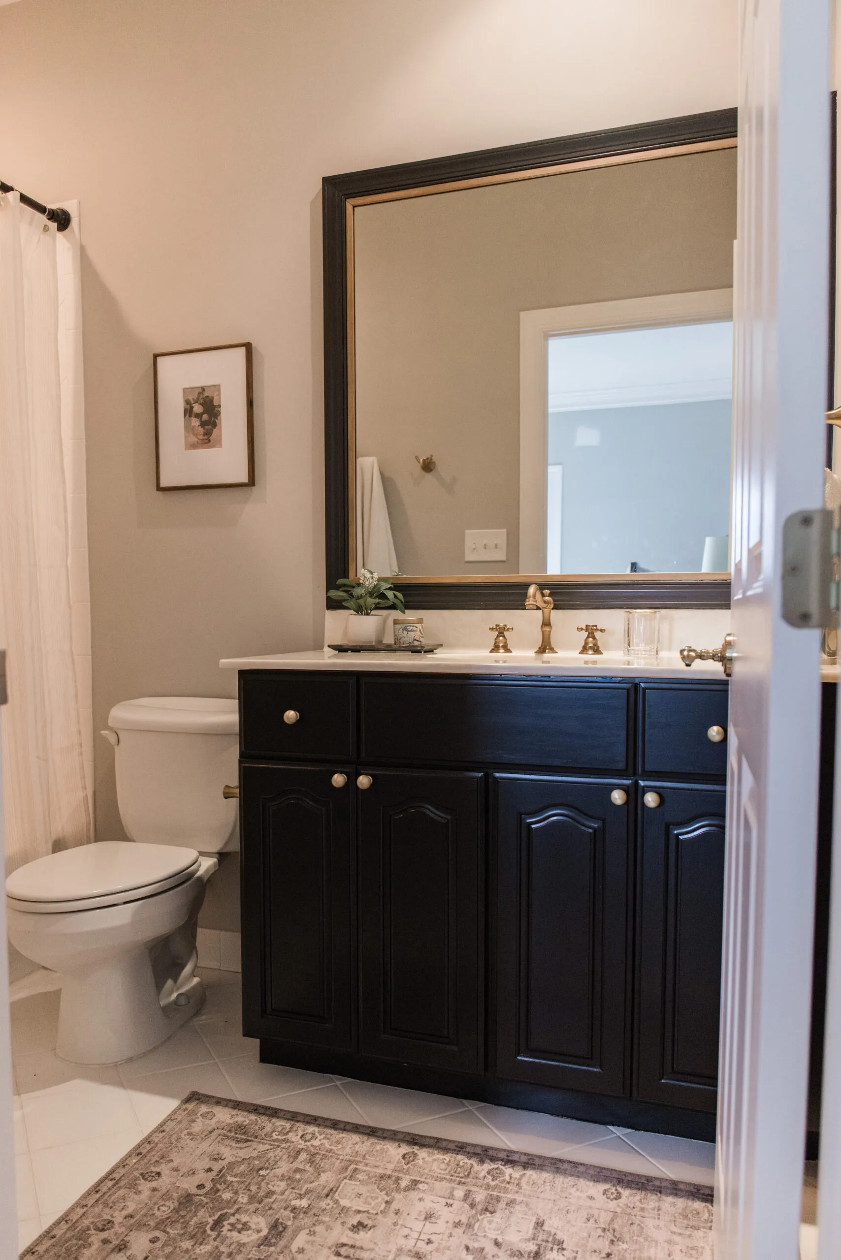 Guest Bathroom | Styling, accessories, vanity, upgrade, mirror, decor