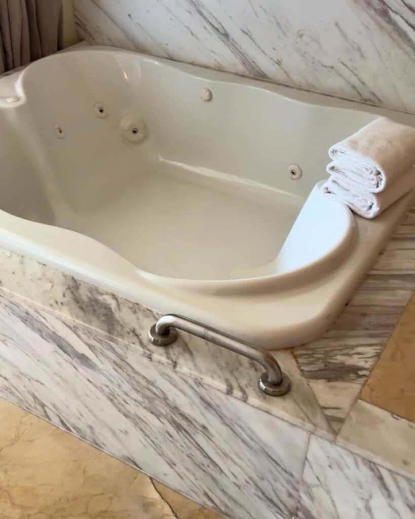 An enormous jacuzzi tub in our room - our boys loved it!