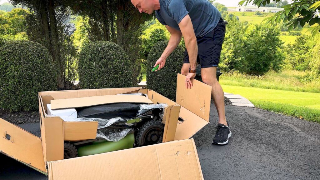 Unboxing the Green Machine 62V Lawnmower