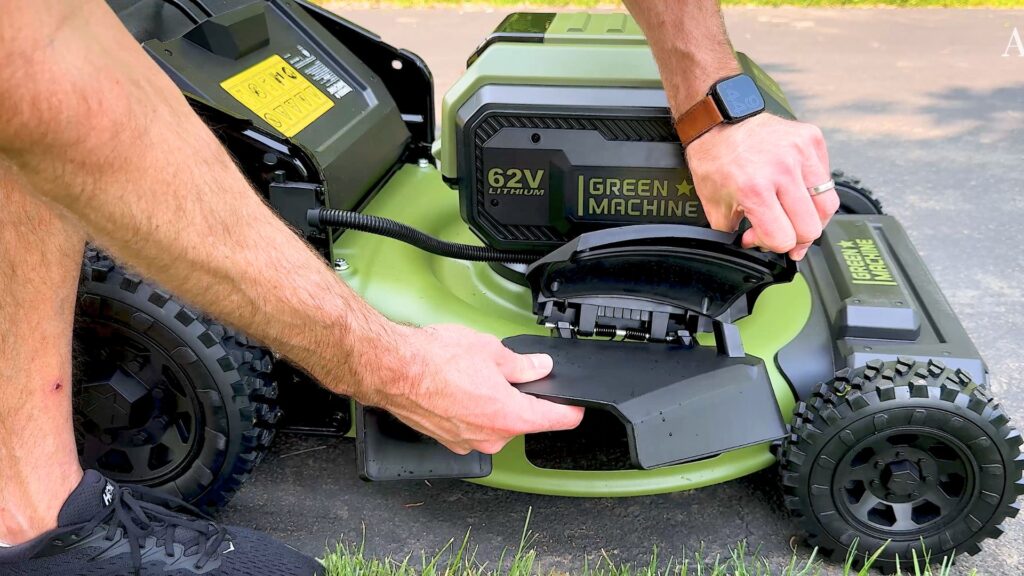 3-in-1 discharge system is easy to switch between